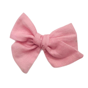 Light Pink Linen 5" Pre-Tied Fabric Bow