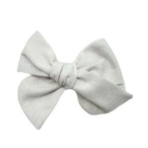 White Linen 5" Pre-Tied Fabric Bow