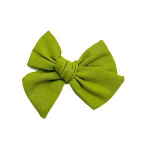 Avacado Green Linen 5" Pre-Tied Fabric Bow