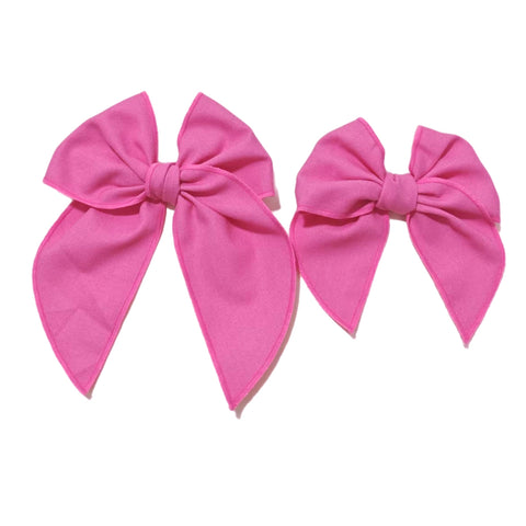 Flamingo Pink Linen Serged Edge Pre-Tied Fabric Bow