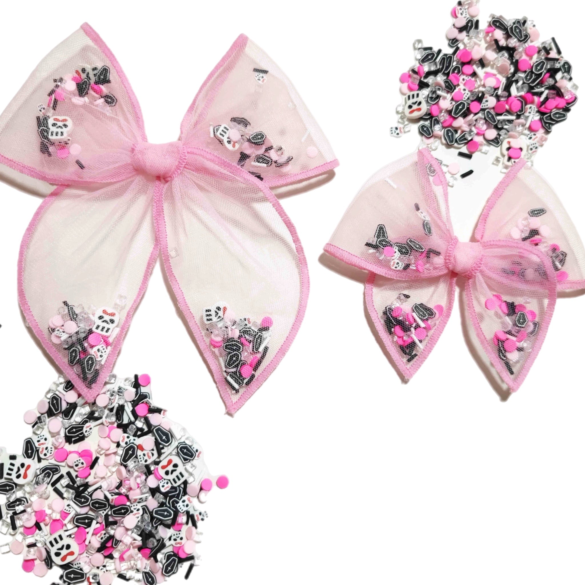 Cute Girlie Skull Serged Edge Shaker Bow