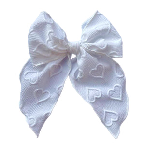 (Pre-Order) White Heart Large Serged Edge Pre-Tied Fabric Bow
