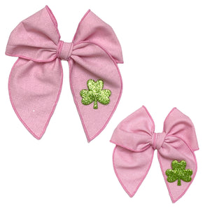 Pink Linen w/ Green Glitter Clover Serged Edge Pre-Tied Fabric Bow